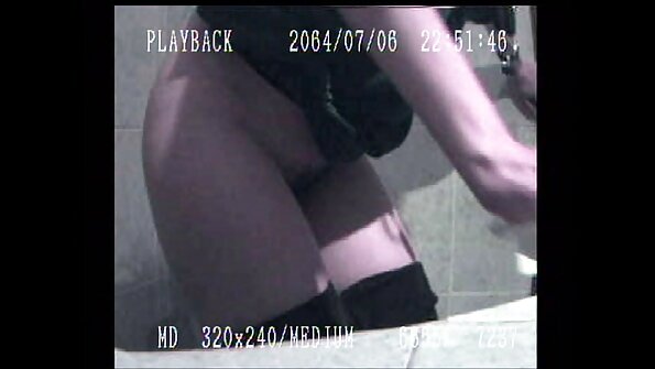 Privati ​​pornografija prie lango