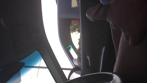 Išliejimas cum ant mano merginos yra mano aistra.