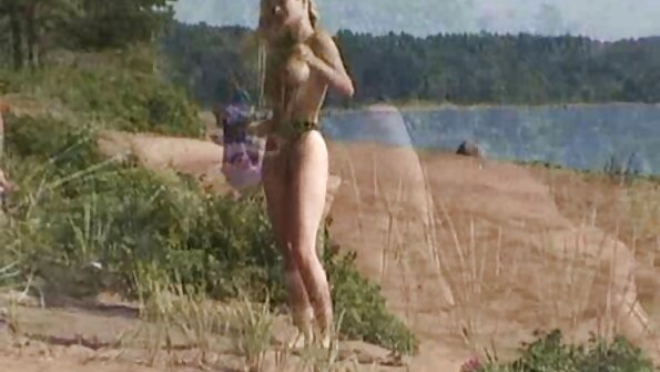 Kolegijos kekšė. Duok man asilą-mėgėjišką video.